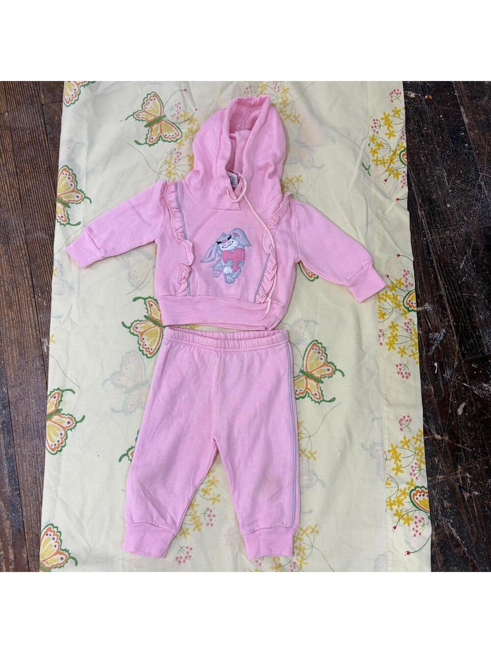 Pink bunny infant sweat suit sz 6/9 mnths vintage 90s